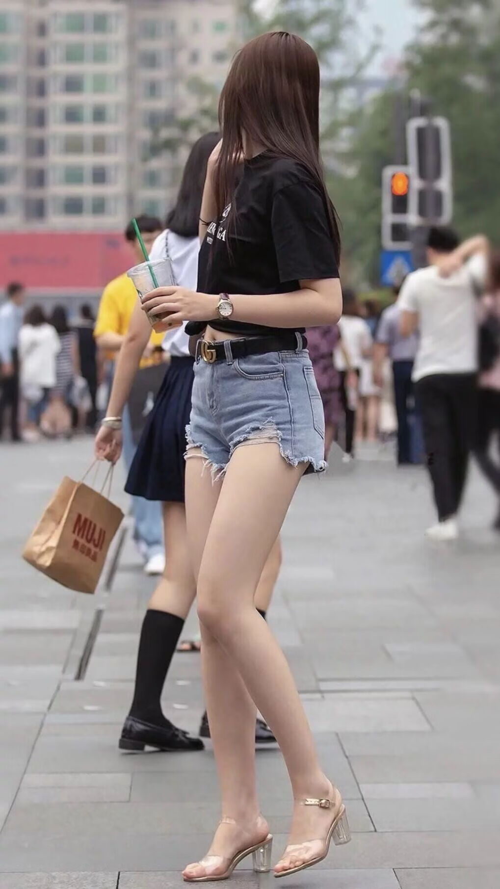 绿茵场上的弈者,若日尼奥如何在巴黎之夜将比赛纳入自己的棋局