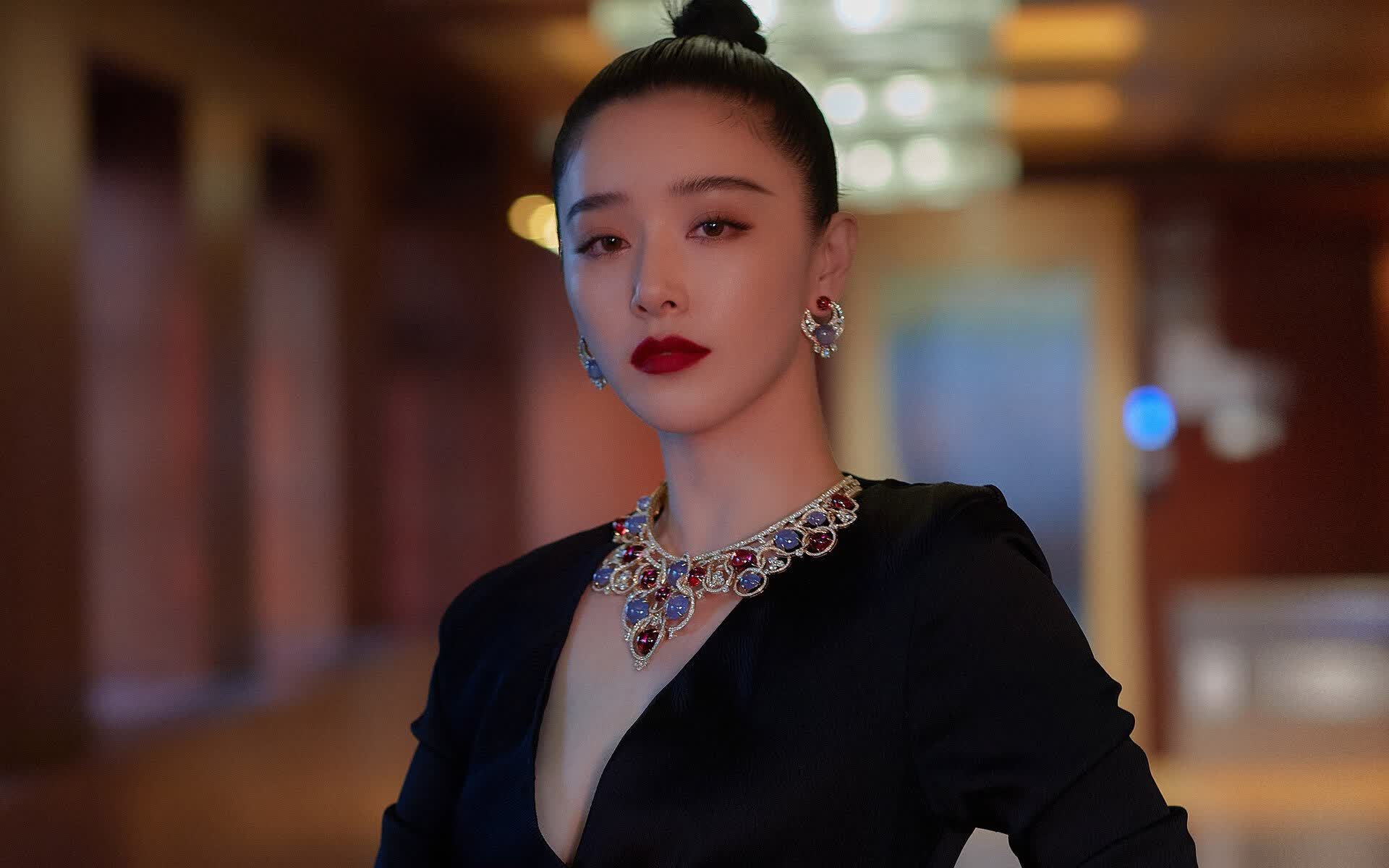 巴格达的蓝与银,当梅西在场边,伊拉克为克罗地亚设下唯一的方程
